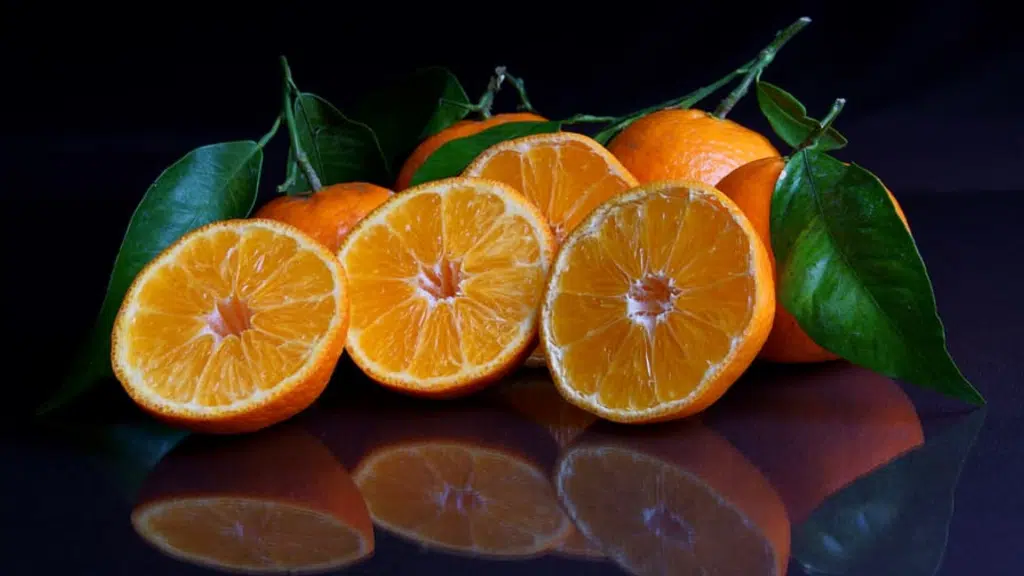 Benefits of Eating Oranges at Night