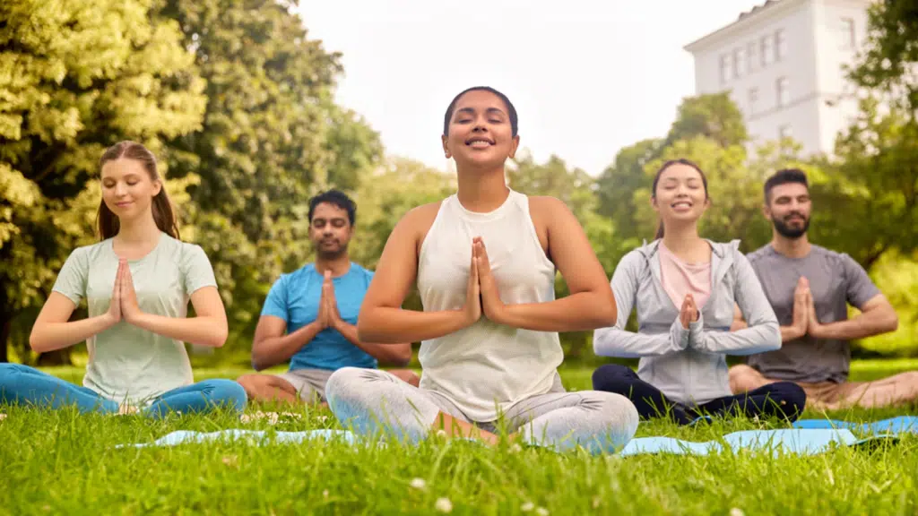 How Mental Health Retreats Support Healing