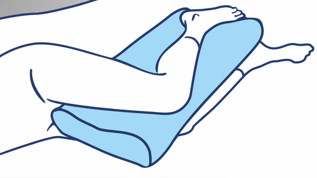 side-sleeping-with-a-pillow-between-your-knees