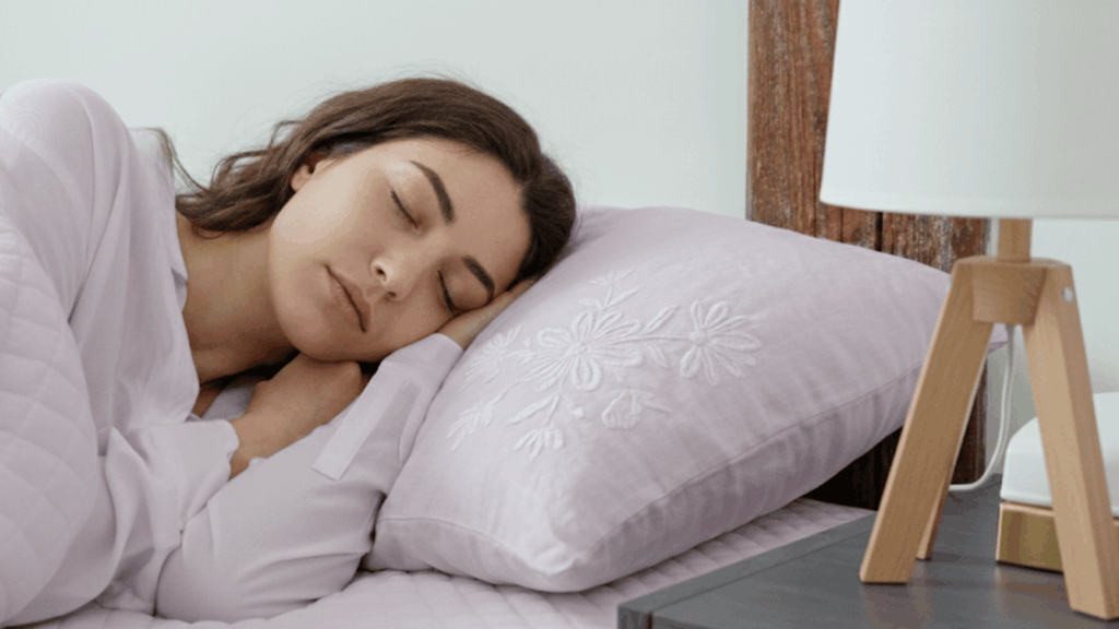 is it better to sleep with or without a pillow