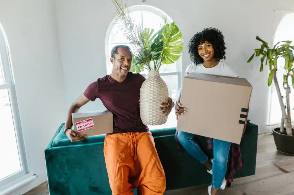 What to Expect When Relocating to a New Place