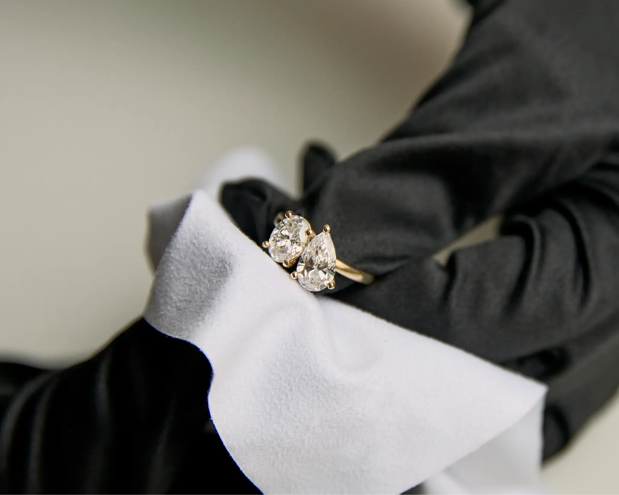 The Bedtime Ritual: Pairing Jewellery Care with Better Sleep Habits