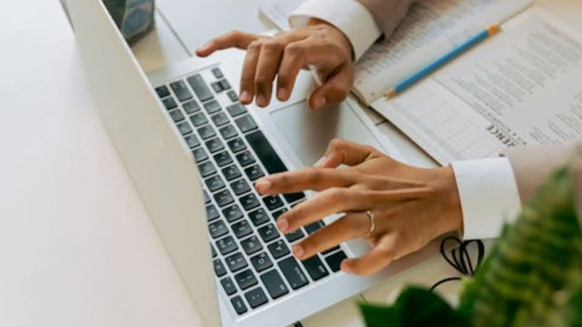 How to Turn Any Assignment Prompt Into a Strong Thesis