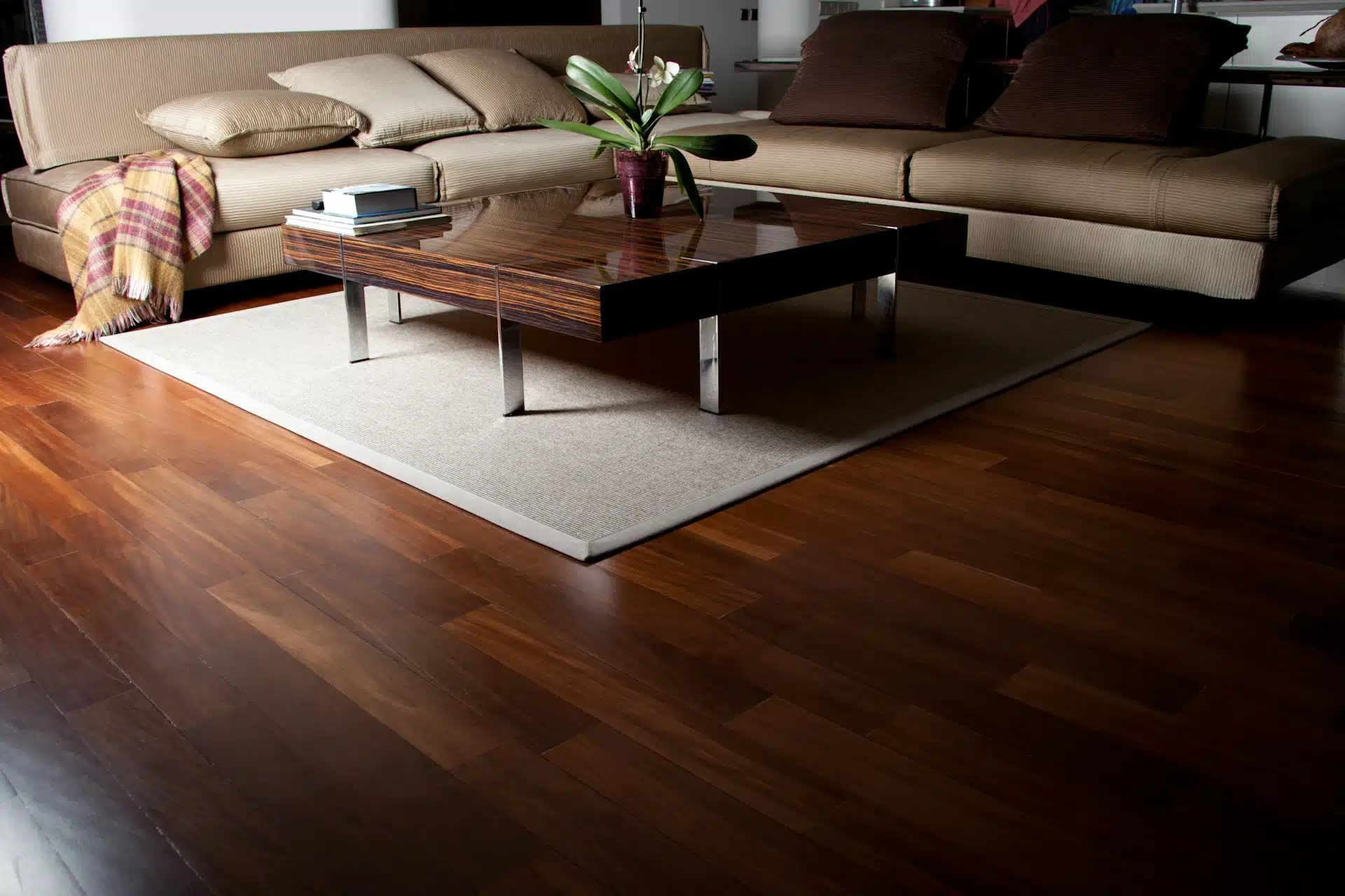 How Engineered Wood Floors Fit into Minimalist and Classic Homes