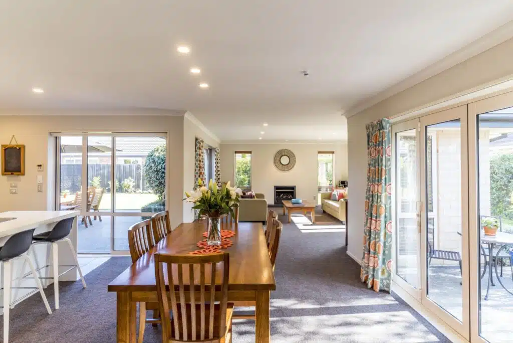 How Open-Concept Estate Homes Combine Space and Comfort