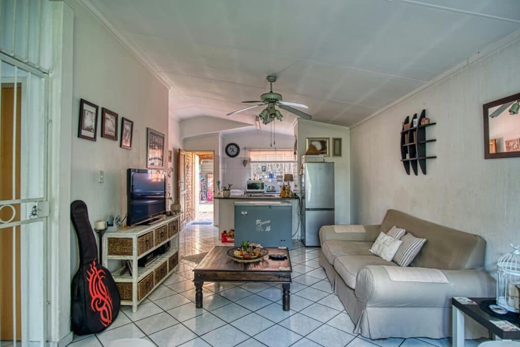 8 Upgrades for Transforming Your Indoor-Outdoor Living Space