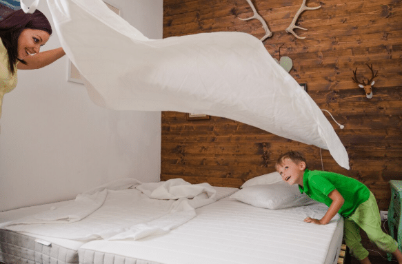 Logan & Cove Luxury Hybrid