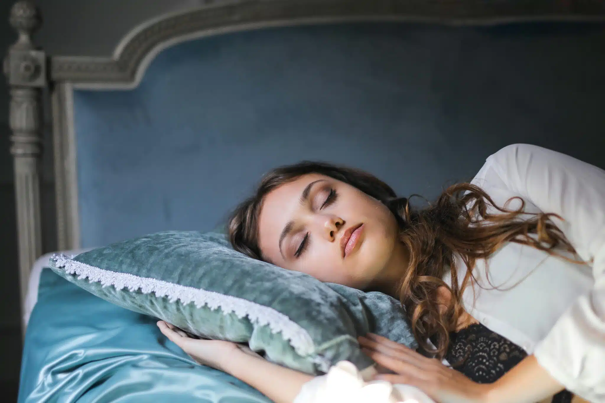 The Science of Beauty Sleep: How Rest Impacts Wellness and Aesthetic Health