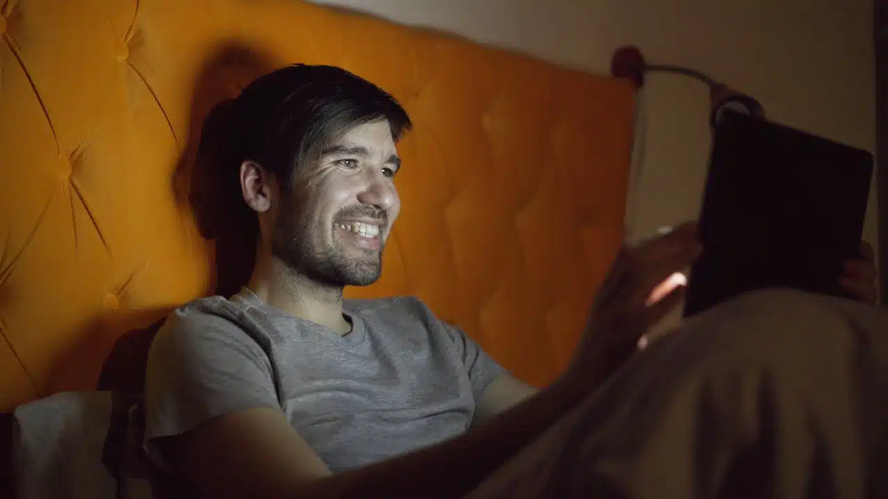 Digital Activities That Can Help You Unwind After a Stressful Day