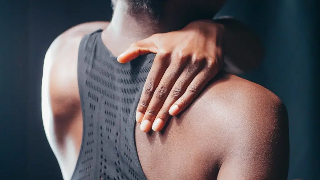 What Your Body Tries to Tell You Before Severe Back Pain Starts
