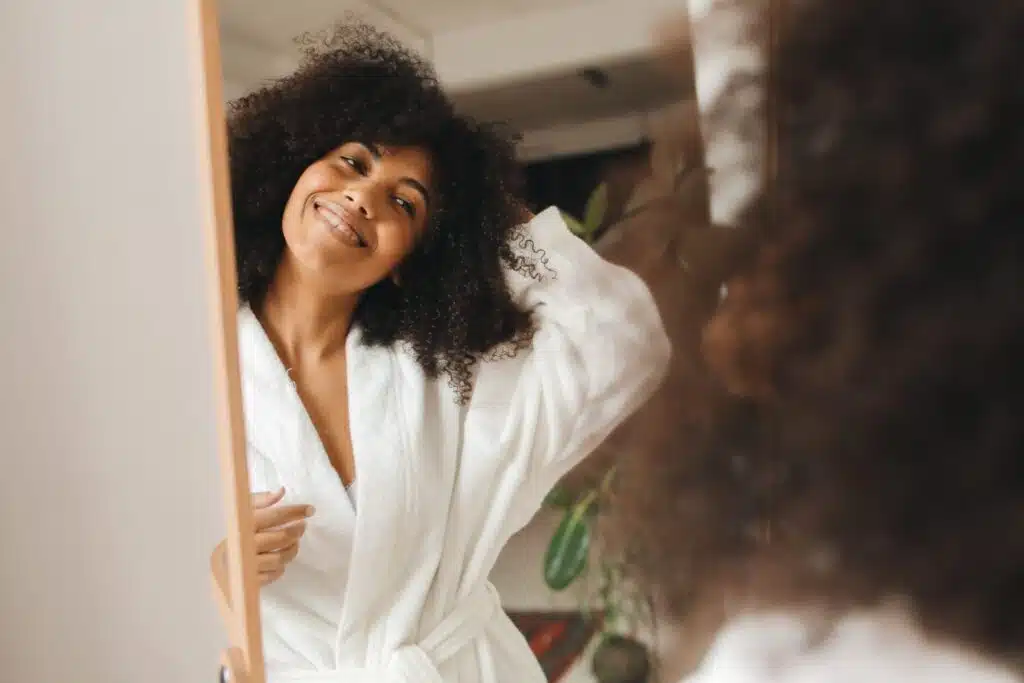Why More Women Are Including Hair Protection in Their Night-Time Wellness Routine
